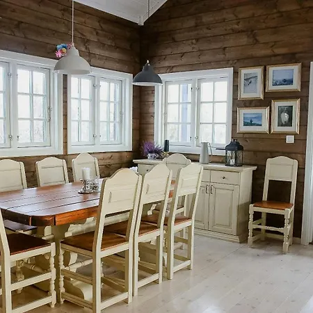 Modern Family With Views Of Spatind * Etnedal