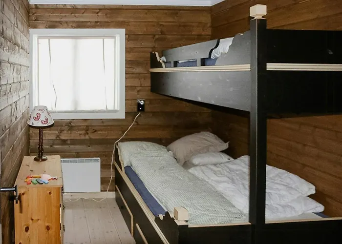 Modern Family With Views Of Spatind Etnedal